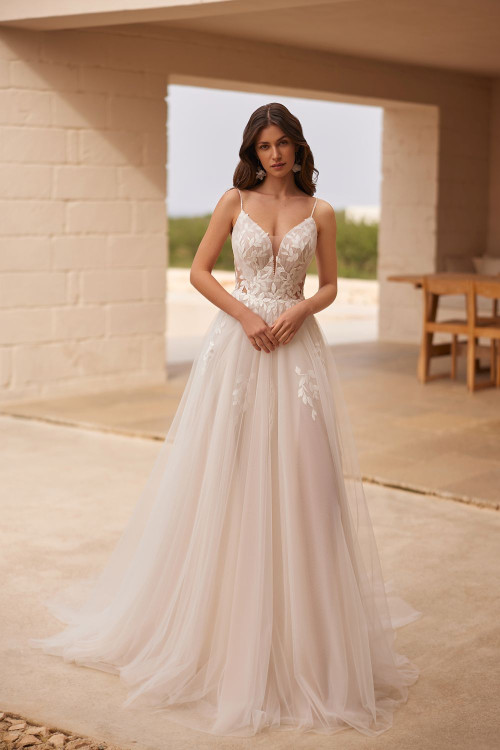 Wedding dress 5624