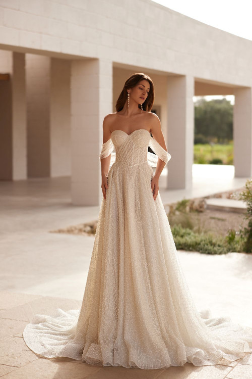 Wedding dress 5636