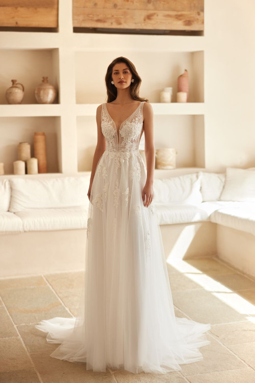 Wedding dress 5747