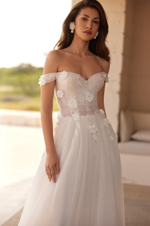 Wedding dress 5753